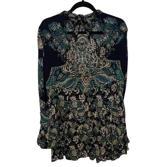 Free People Lady Luck Printed Tunic Blouse Size Medium Open Back Buttons Flare - Picture 3 of 13